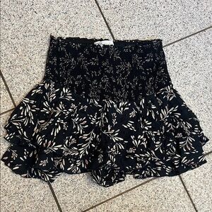 Zara Black and Cream Floral Women Shorts